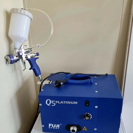 Fujispray Q platinum Q5 turbine unit & T75G gravity spraygun - HVLP Spray Norge AS